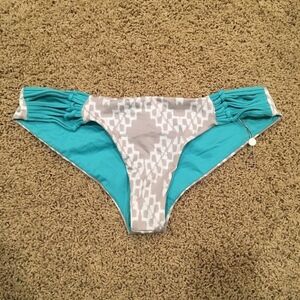 🏆 Bettinis reversible bikini bottoms